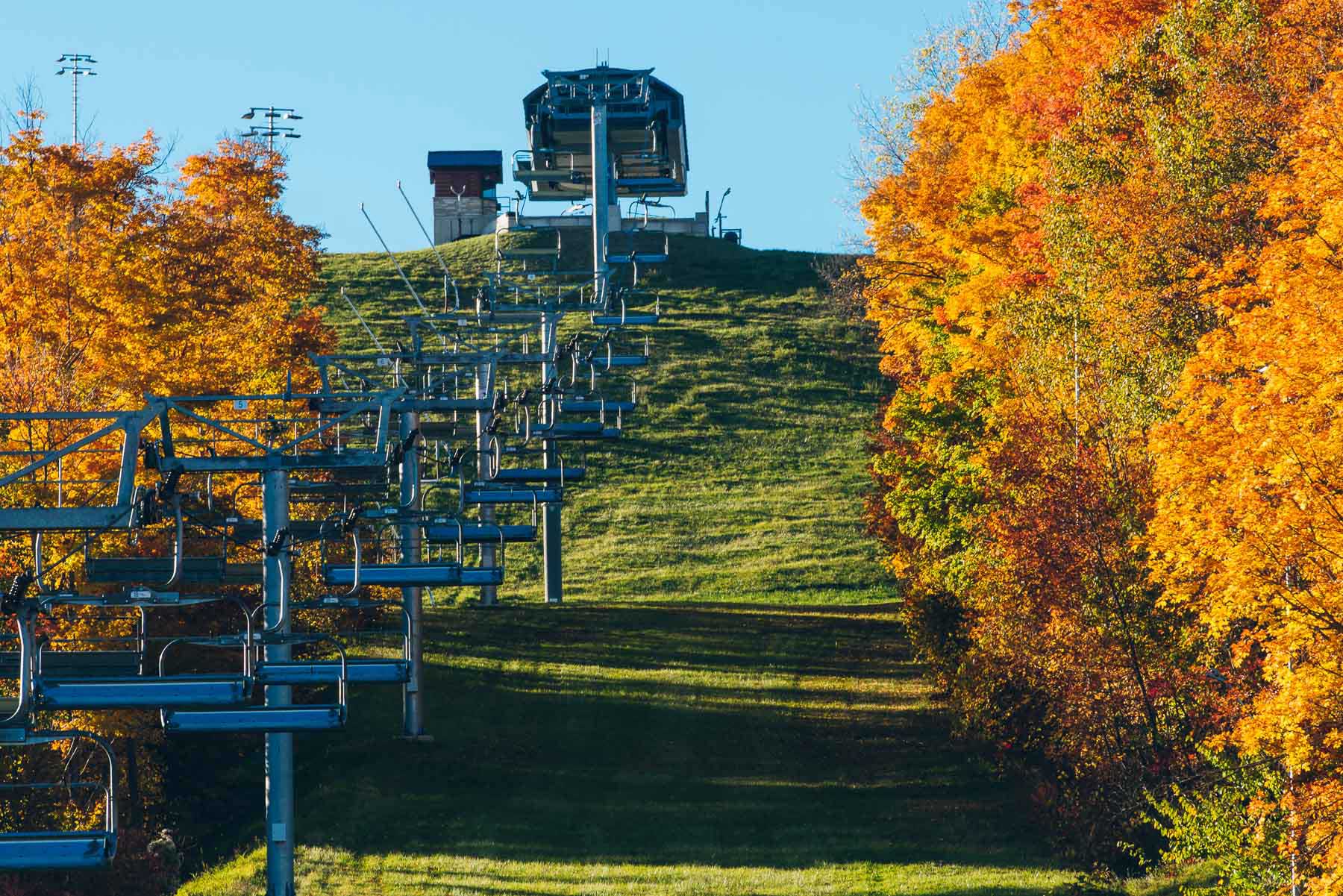 Mount St. Louis Moonstone in Autumn Colours Taku Kumabe Photography and Design